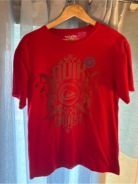 Quiksilver Men’s Red Graphic Logo Tee